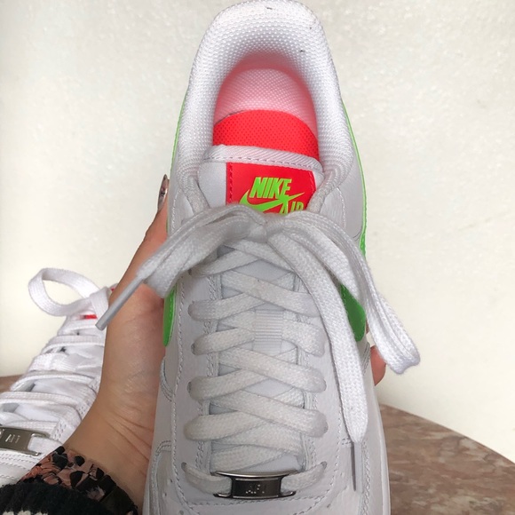 Nike Air Force 1 - Picture 9 of 12